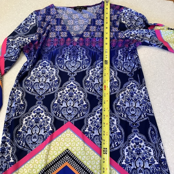 Melissa Paige Dress Size Medium Multicolored Floral Present Long Sleeves V-Neck - Picture 8 of 12